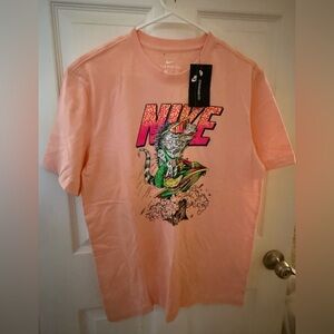 Nike Peach T-Shirt NWT